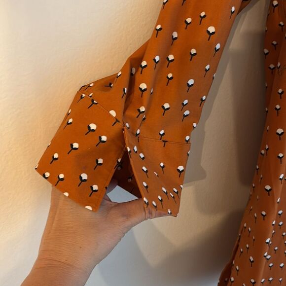 Chico's Tops Orange Burnt Cotton Flower Button Down Shirt women blouse size 16! - Picture 5 of 11